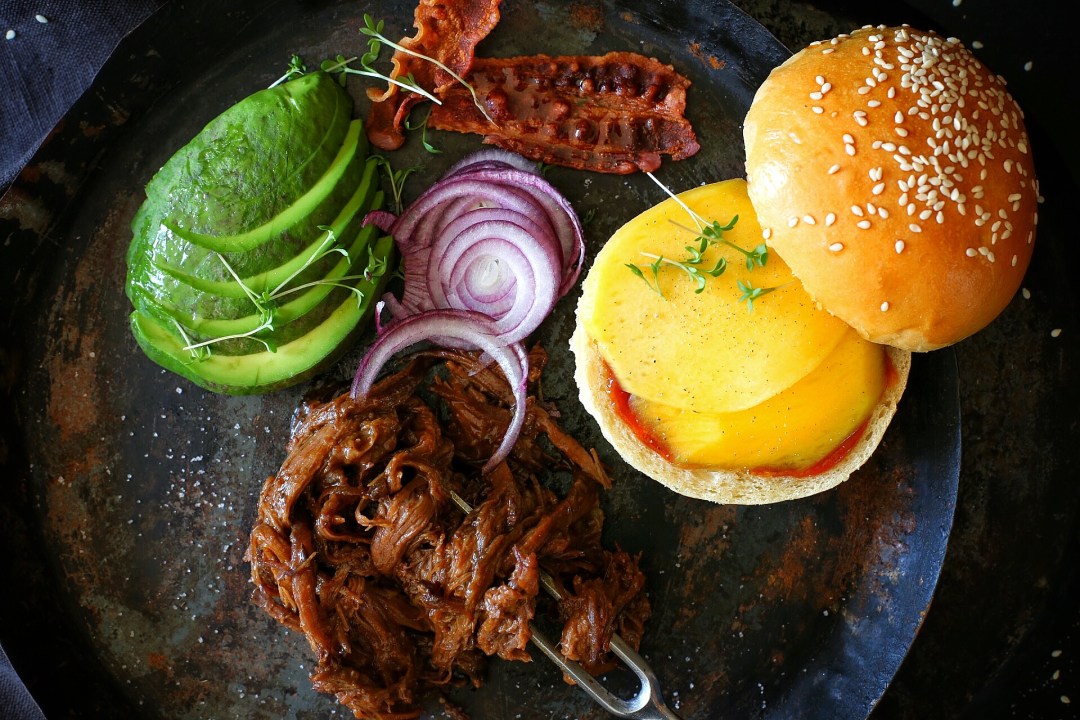 Pulled Beef Burger