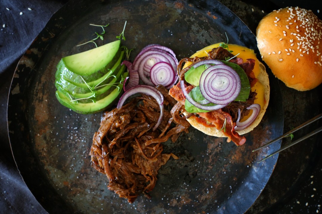 Pulled Beef Burger