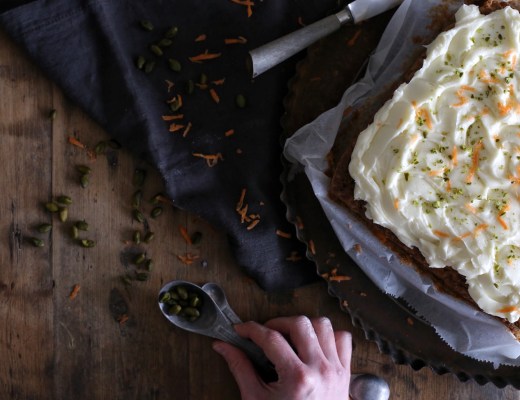 Carrot Cake mit Walnüssen - glutenfrei
